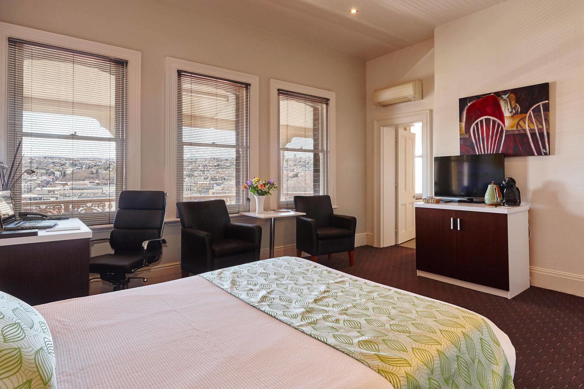 Auldington Hotel Launceston Bagian luar foto